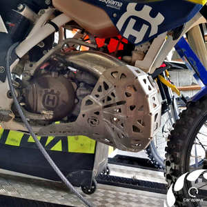 Aluminiowa osłona silnika i wydechu dla Husqvarna 250/300 MY2013-2016