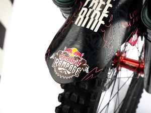 AMS Mud Guard - Red Bull Line